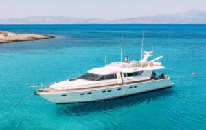 luxury yachts for cruise